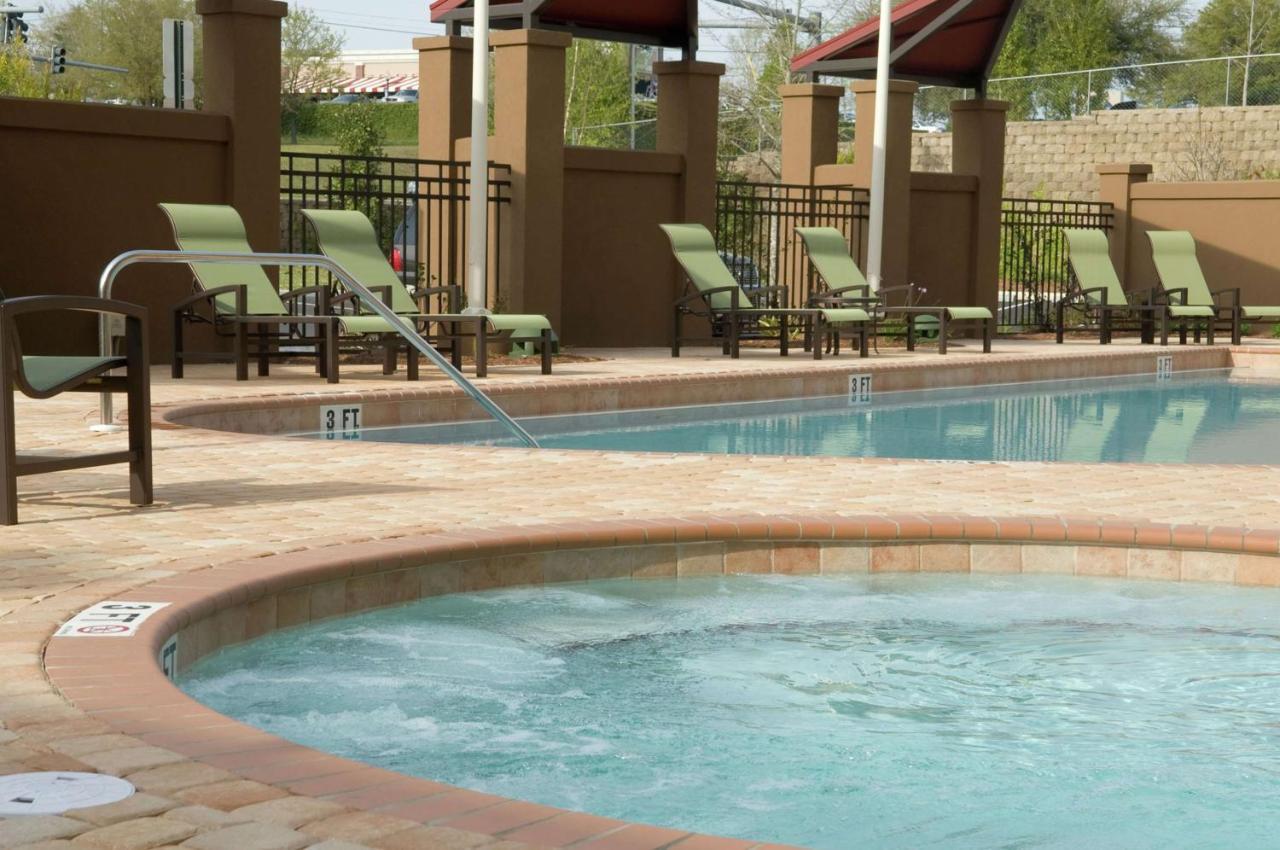 Hilton Garden Inn Pensacola Airport/Medical Center Bagian luar foto