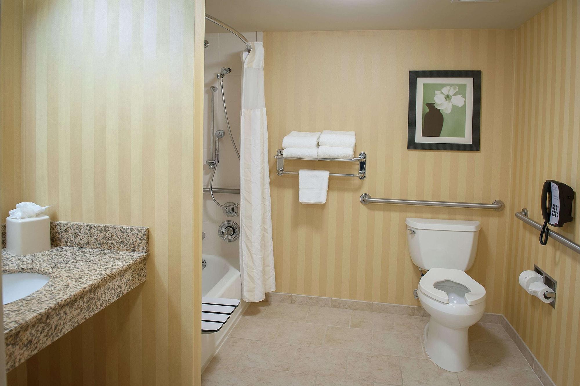 Hilton Garden Inn Pensacola Airport/Medical Center Bagian luar foto