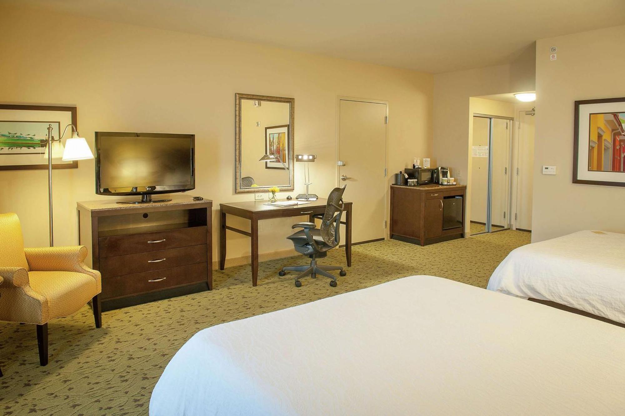 Hilton Garden Inn Pensacola Airport/Medical Center Bagian luar foto